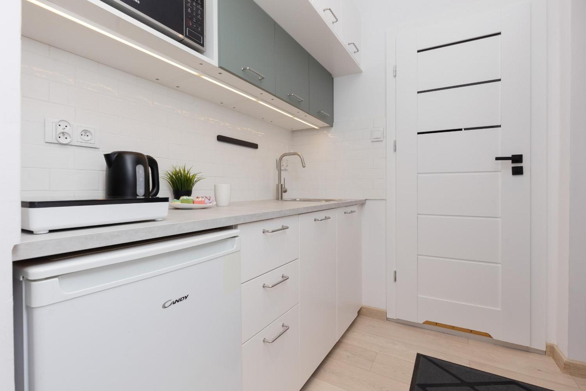 Aleja Wyzwolenia Studio with Mezzanine Warsaw Downtown by Noclegi Renters Bagian luar foto